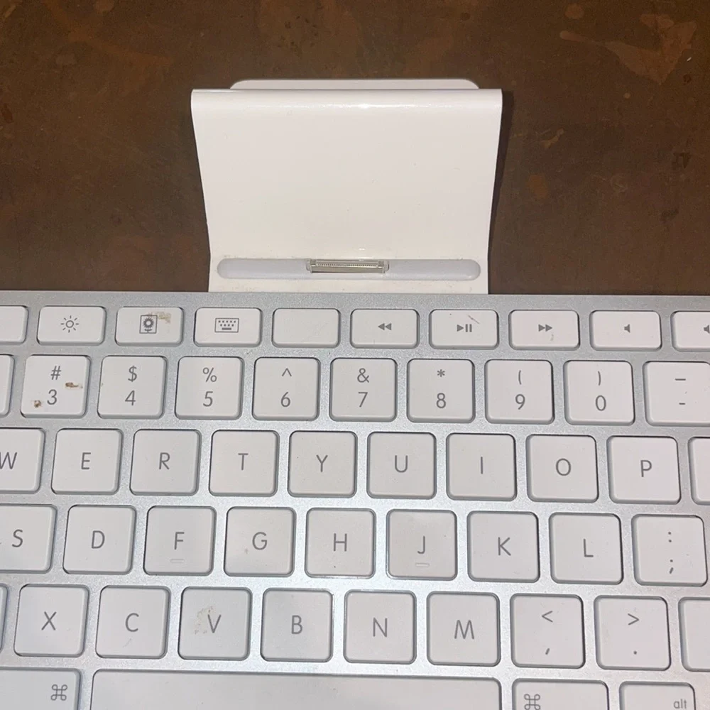 Apple Wireless Keyboard